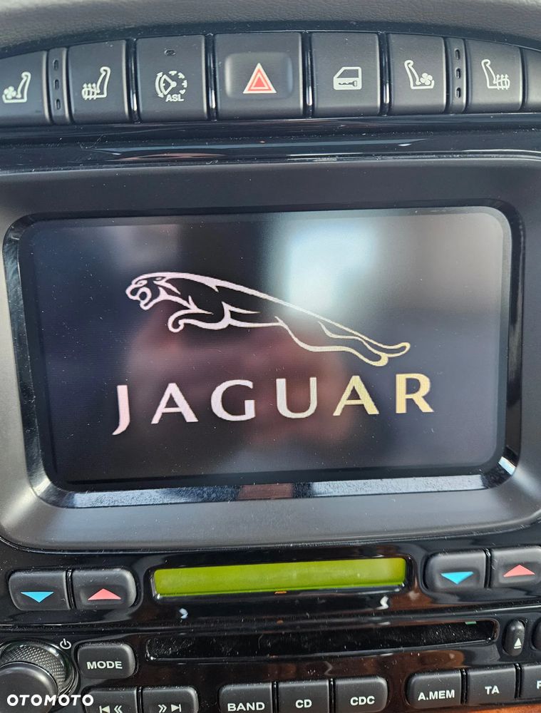 Jaguar XJ XJ8 4.2 - 16