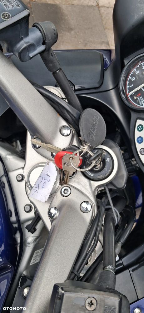 Yamaha FJR - 6