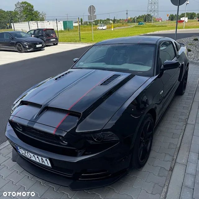 Ford Mustang ver-5-0-v8-gt - 1