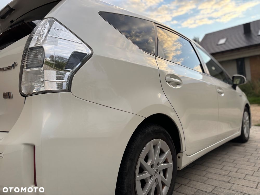 Toyota Prius+ 1.8 HSD Active - 18