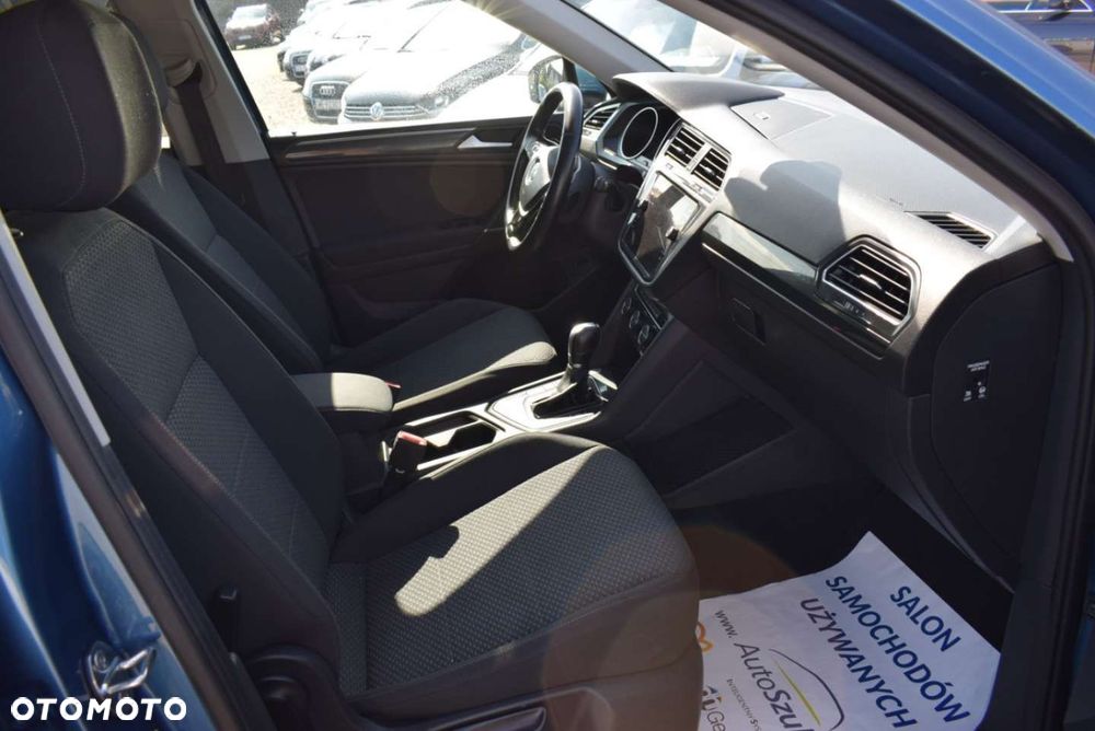 Volkswagen Tiguan - 28