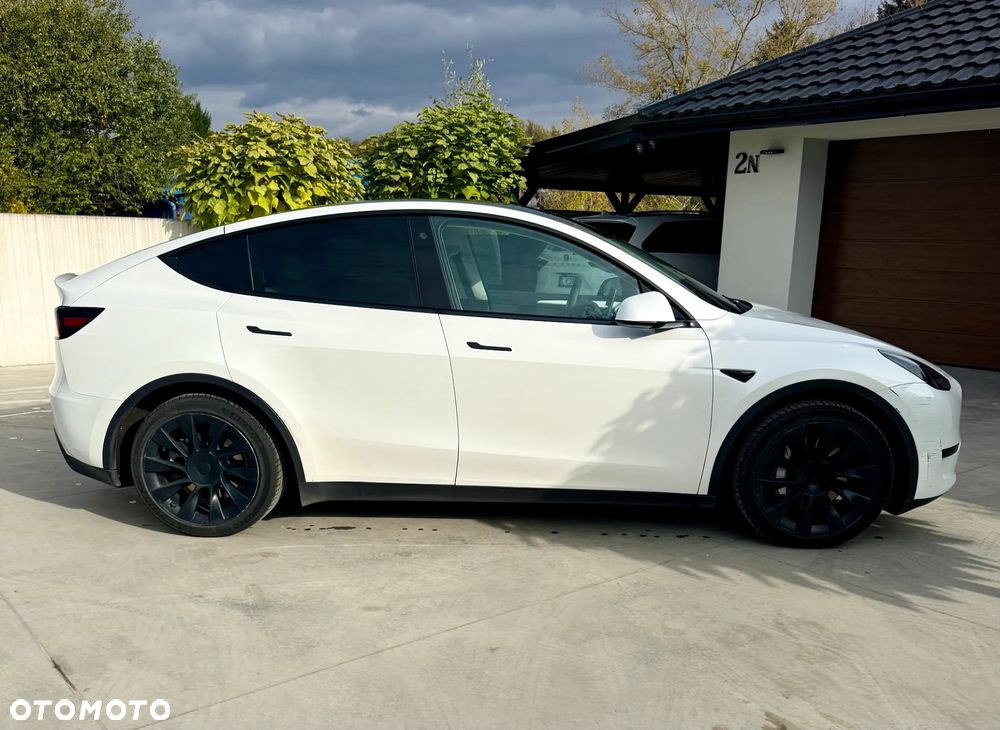 Tesla Y RWD - 2