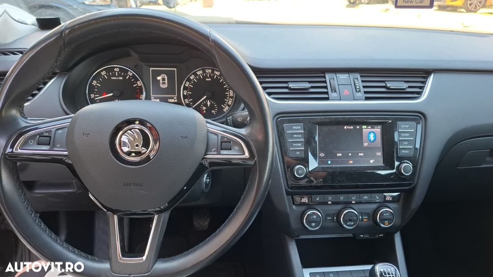 Skoda Octavia 1.2 TSI ELEGANCE - 7