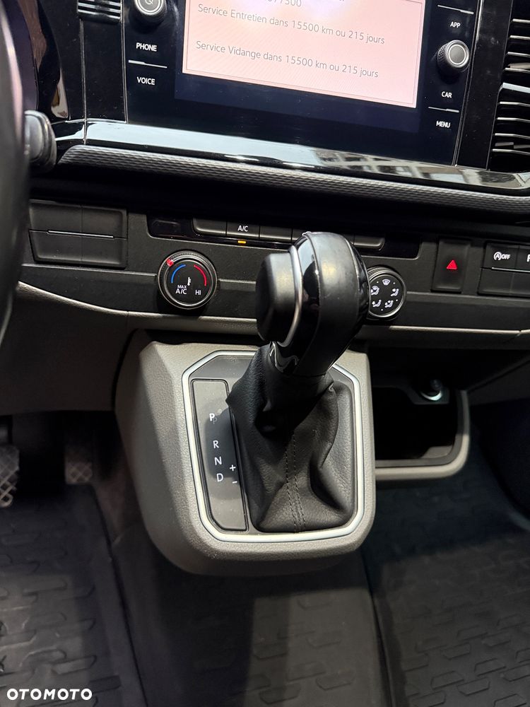 Volkswagen Transporter T6.1 - 15