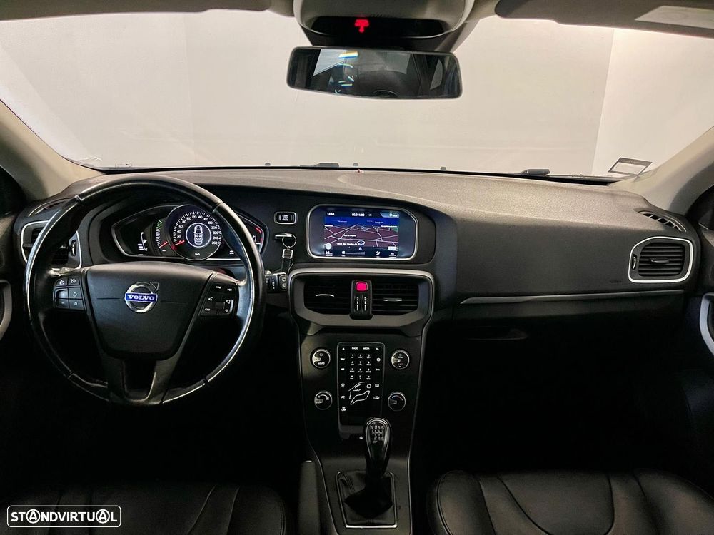 Volvo V40 1.6 D2 Momentum - 2