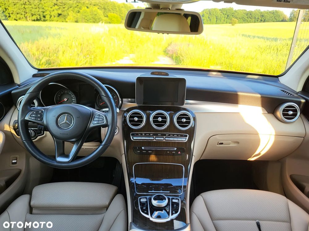 Mercedes-Benz GLC - 6