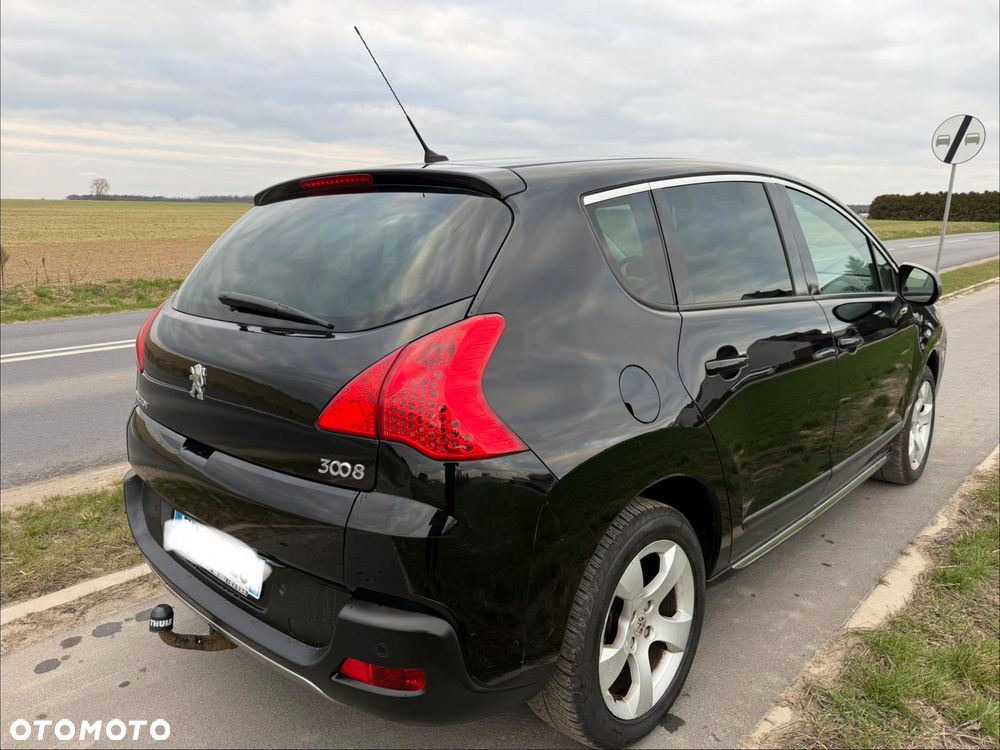 Peugeot 3008 HDi FAP 150 Active - 11