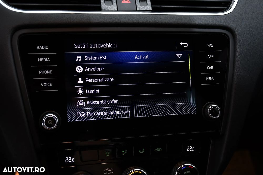 Skoda Octavia 2.0 TDI (Green tec) DSG RS - 36