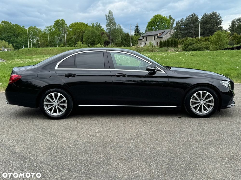 Mercedes-Benz Klasa E 220 d 9G-TRONIC - 10