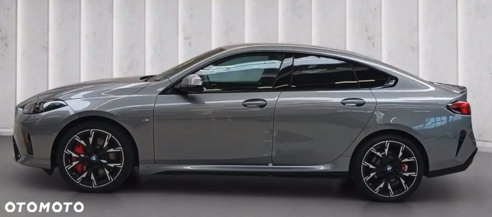 BMW Seria 2 220d mHEV - 3