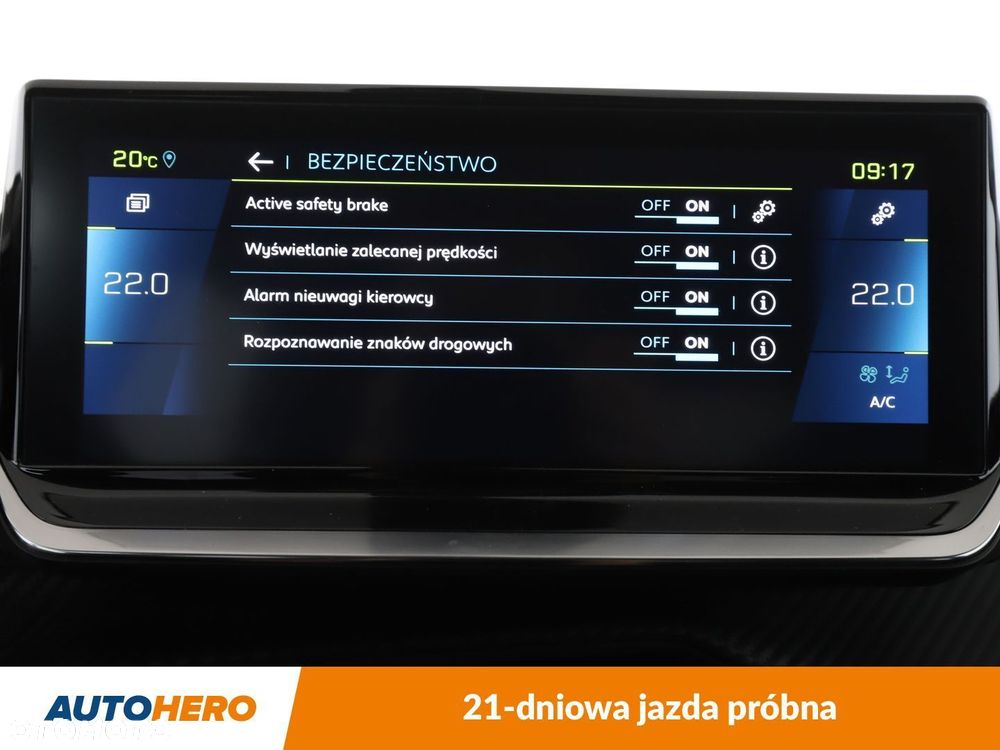 Peugeot 2008 e-2008 Allure Pack - 26