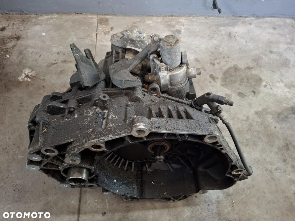 SKRZYNIA BIEGÓW MANUALNA OPEL INSIGNIA A 2,0T 2,0 TURBO BENZYNA - 4