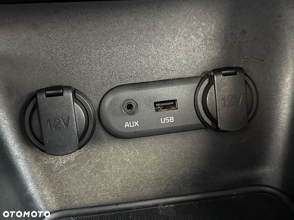 Kia Ceed 1.6 GDI Platinum Edition - 30
