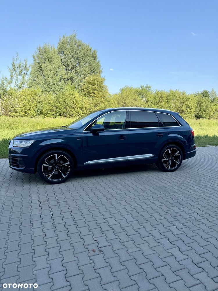 Audi Q7 - 4