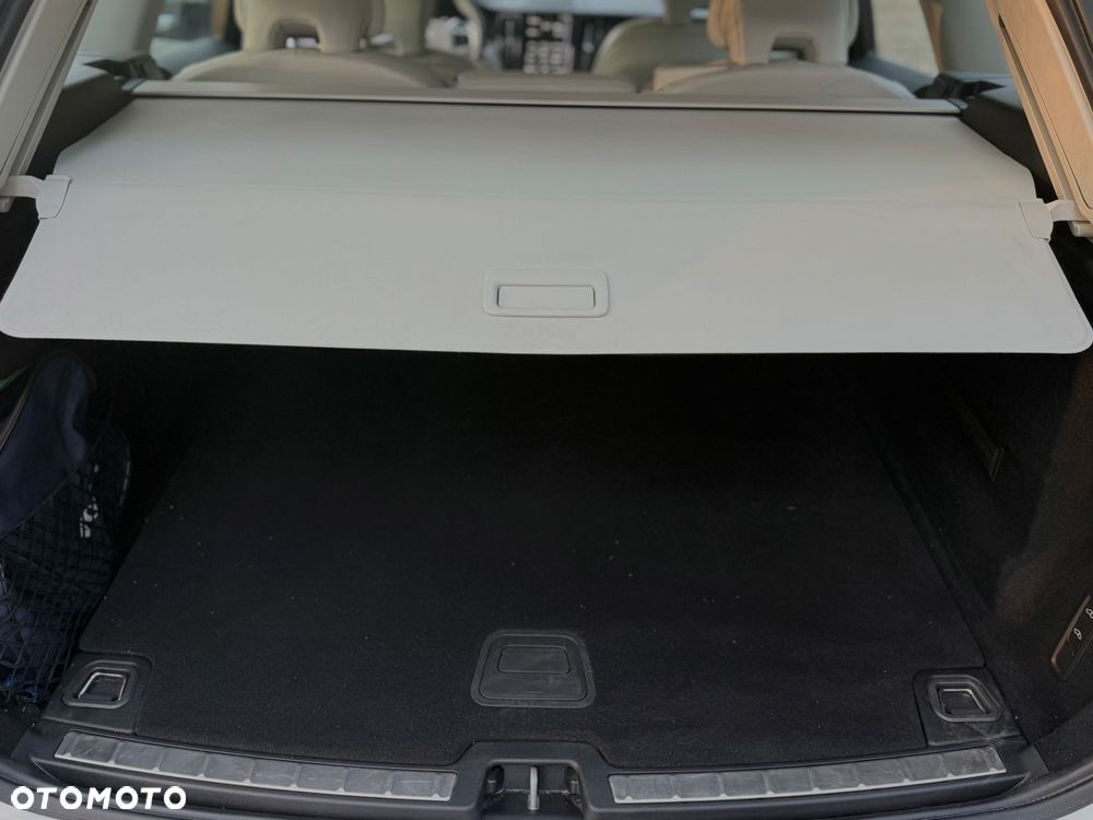 Volvo XC 60 D5 AWD Inscription - 17