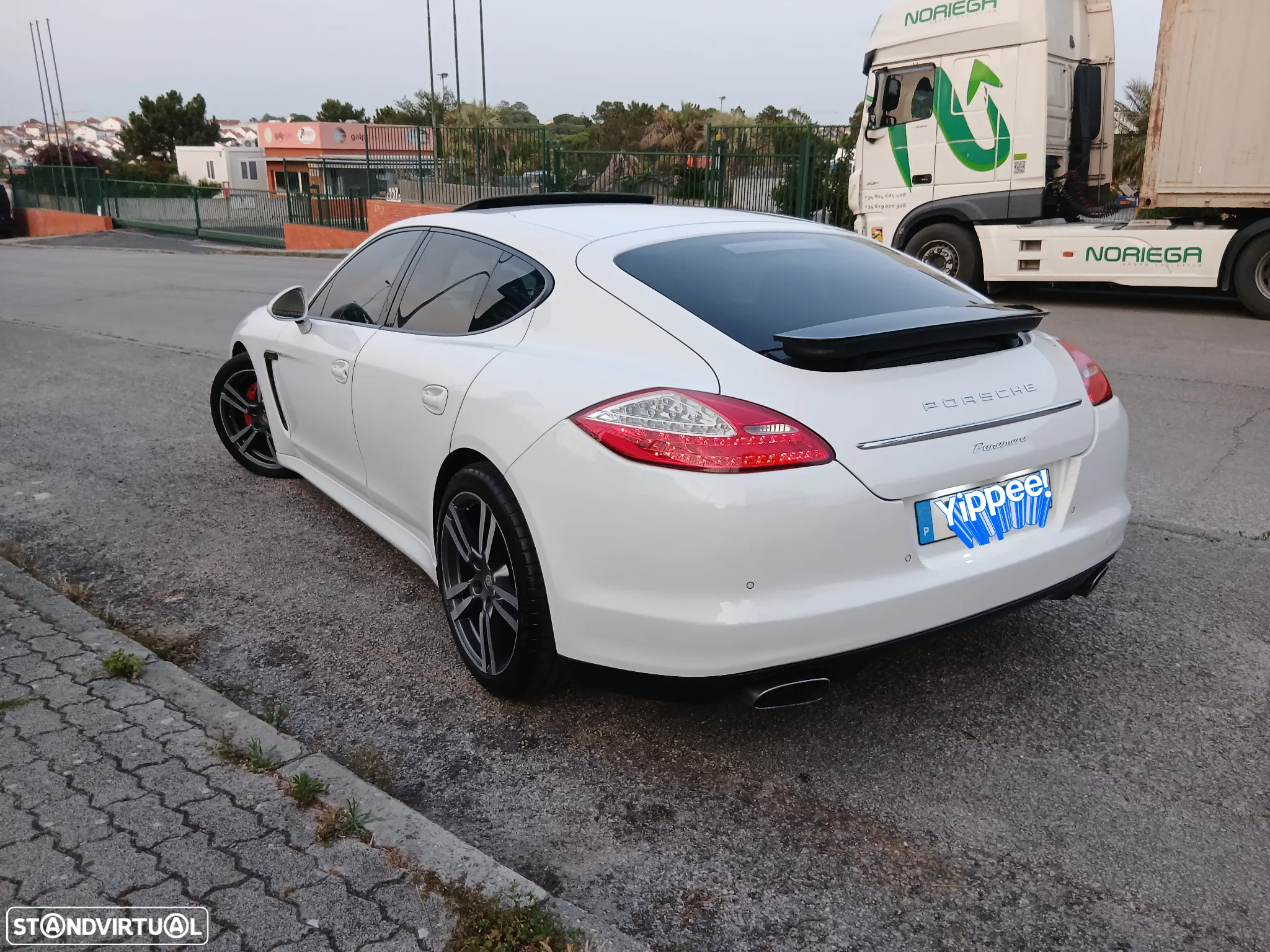 Porsche Panamera Platinum Edition - 27