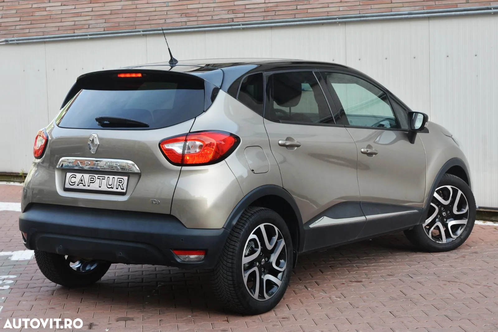 Renault Captur (ENERGY) TCe 90 INTENS - 8