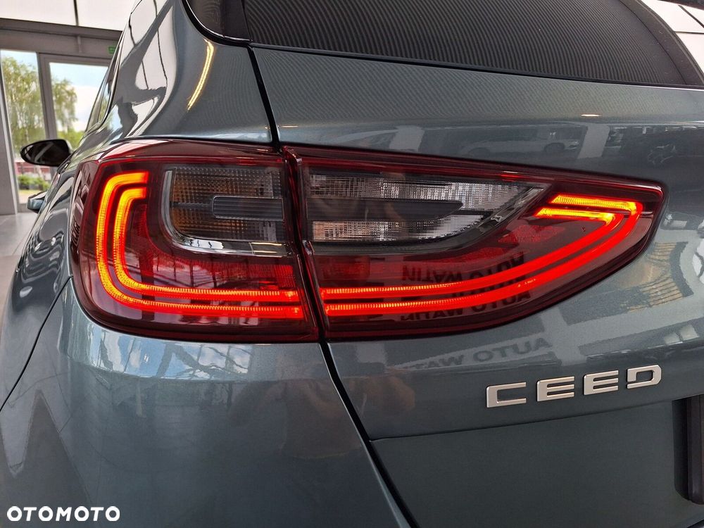 Kia Ceed 1.5 T-GDI M - 14