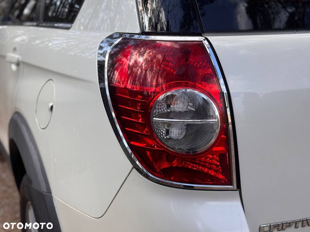 Chevrolet Captiva 2.4 LT - 12