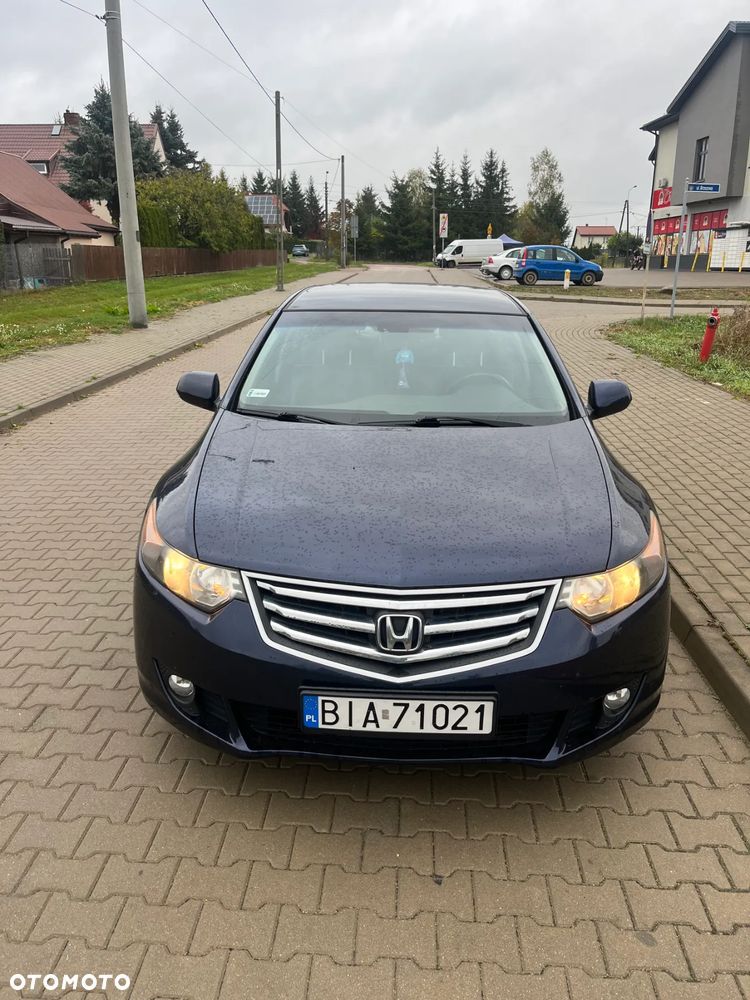 Honda Accord 2.0 Comfort - 2