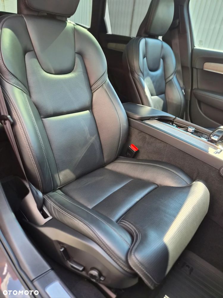 Volvo V90 Cross Country D5 SCR AWD Momentum Pro - 14