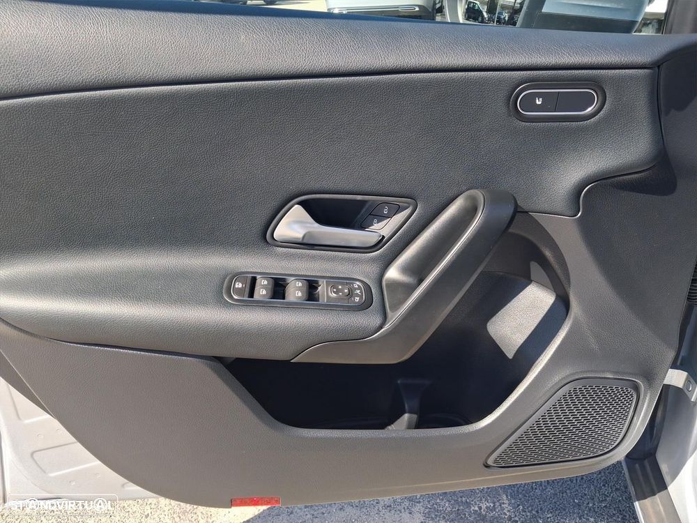 Mercedes-Benz A 200 Standard - 7