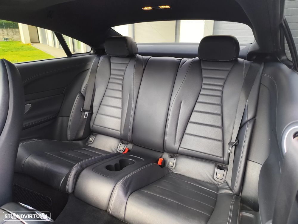 Mercedes-Benz E 220 d AMG Line - 9