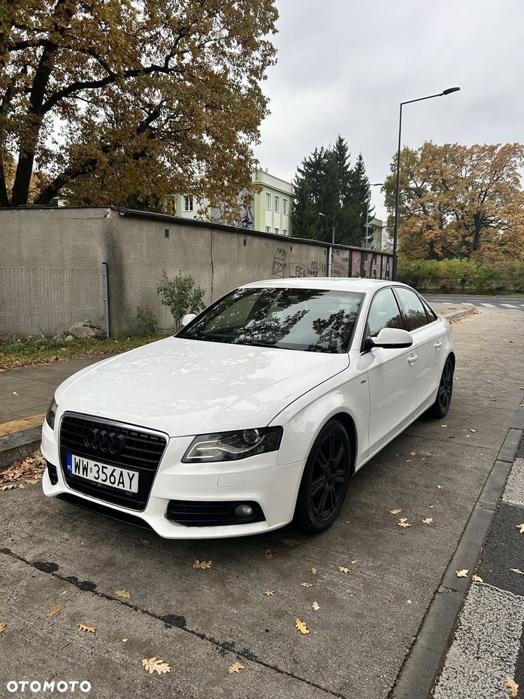 Audi A4 Limousine - 1