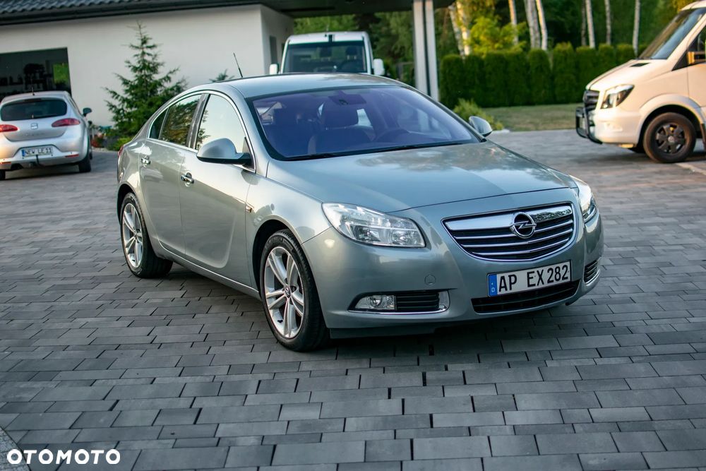 Opel Insignia - 30