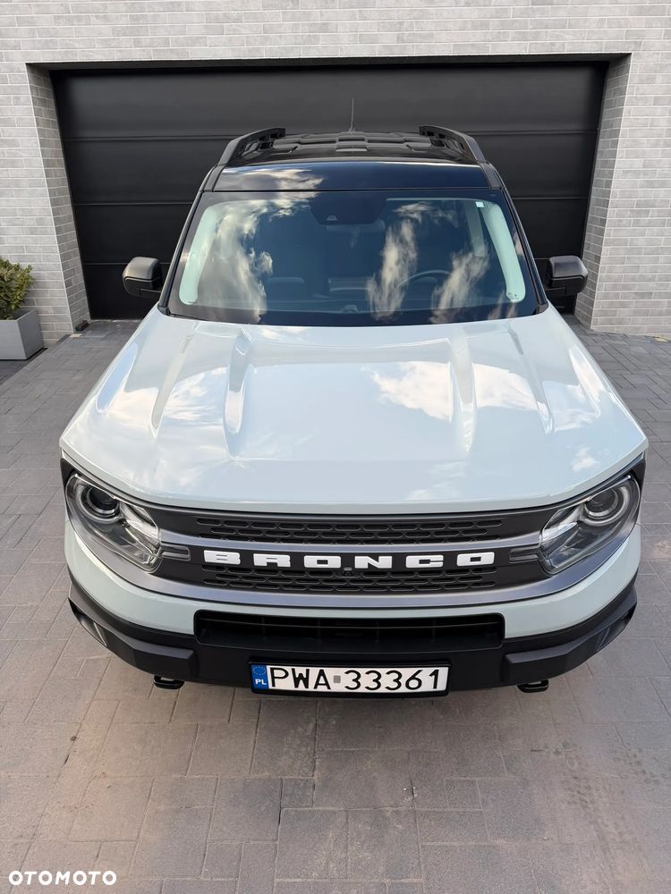 Ford Bronco - 27