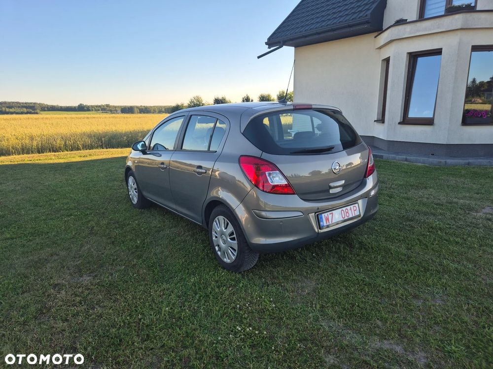Opel Corsa 1.4 16V Enjoy - 6