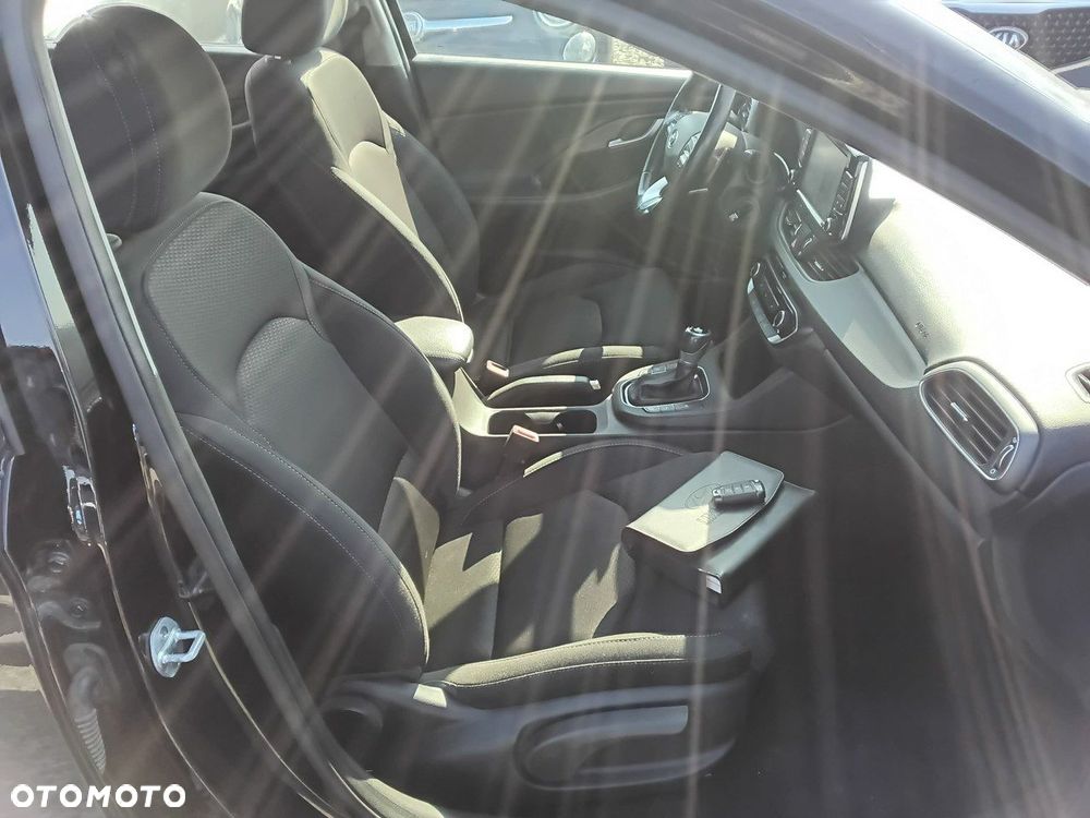 Hyundai i30 - 12