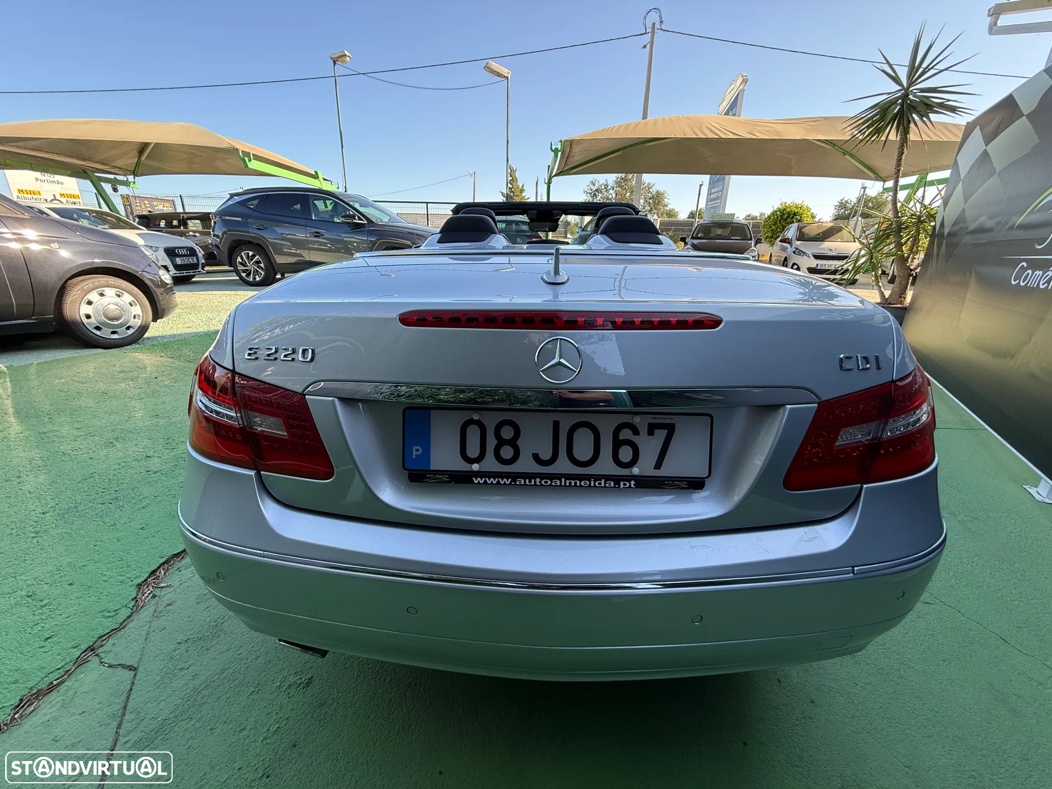 Mercedes-Benz E 220 CDi Avantgarde BlueEfficiency - 8
