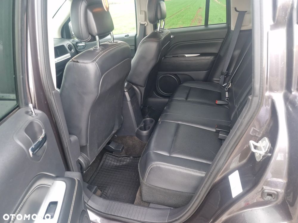 Jeep Compass - 10