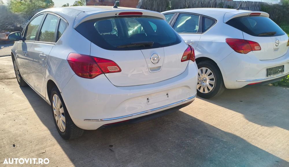 Opel Astra 1.6 Automatik Active - 9