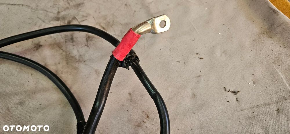 Przewód kabel klema plus plusowa akumulatora Audi A6 C6 2,0 TDI 2006r - 3