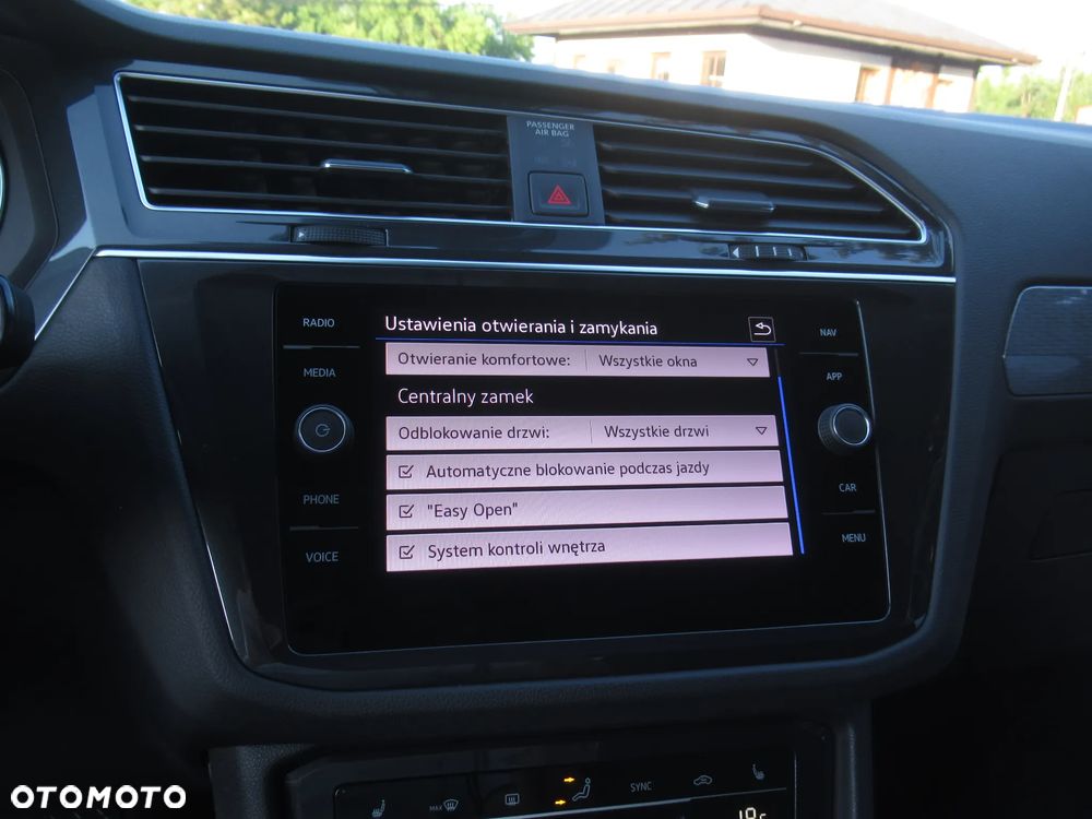 Volkswagen Tiguan 2.0 TSI 4Mot Life DSG - 26