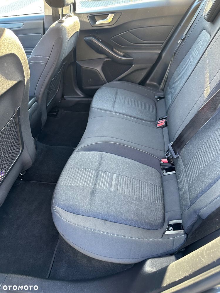 Ford Focus 2.0 EcoBlue Active - 8