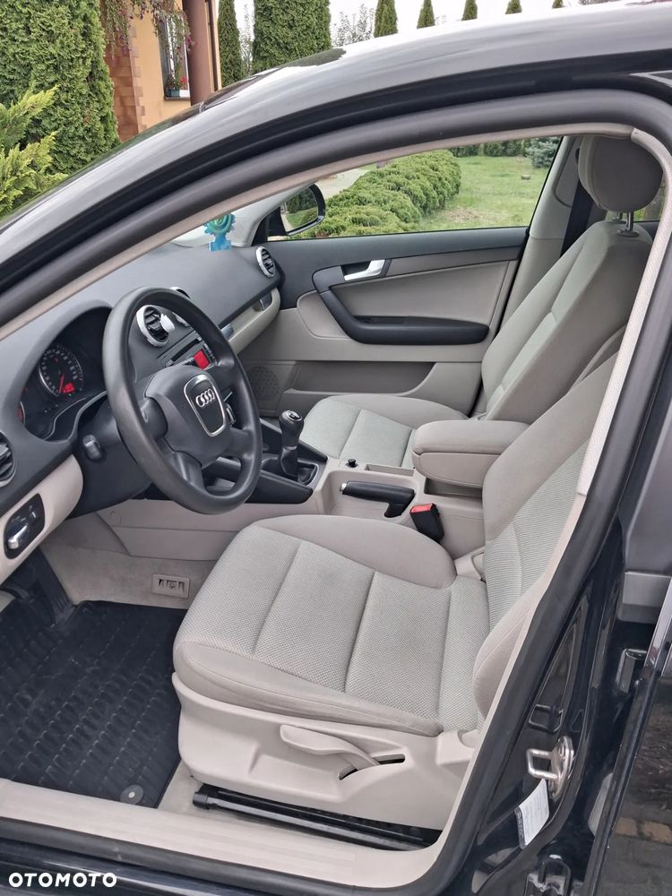 Audi A3 Sportback 1.6 Attraction - 19