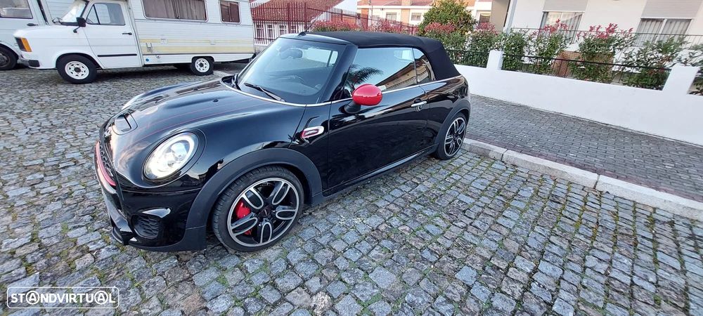 MINI Cabrio John Cooper Works Auto Desportiva - 1