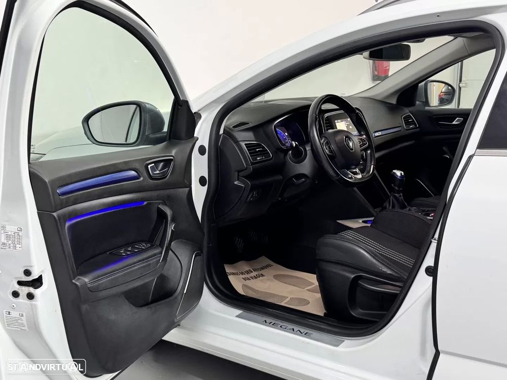 Renault Mégane Sport Tourer 1.5 Blue dCi GT Line - 21