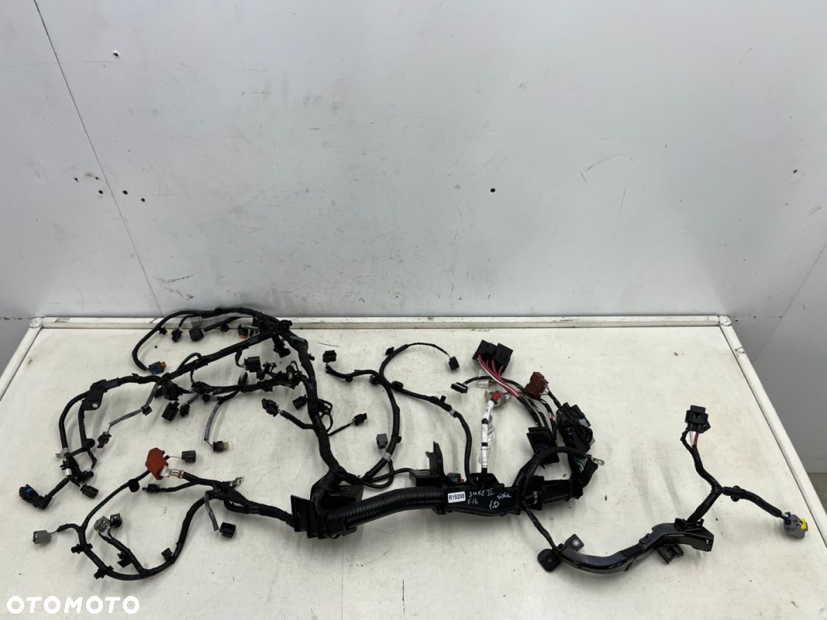Wiązka Nissan Juke II 2 F16 19r.- 1.0 DIG-T instalacja przewodów silnika wtrysków i podzespołów - 1