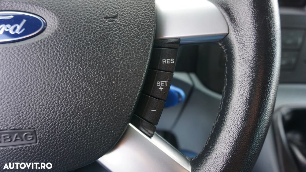 Ford Transit - 24