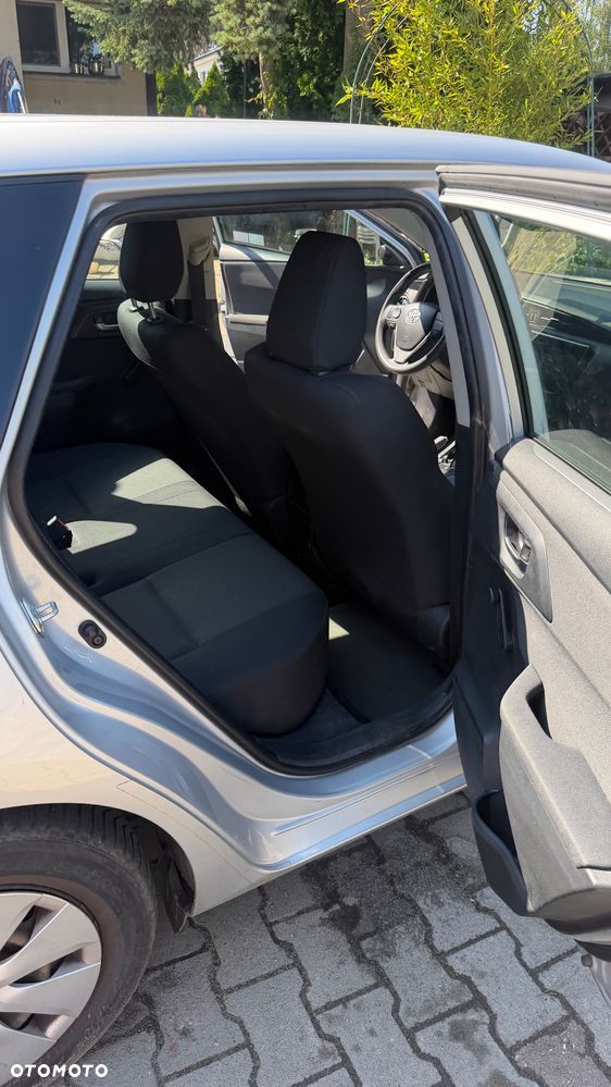 Toyota Auris 1.6 Active - 9