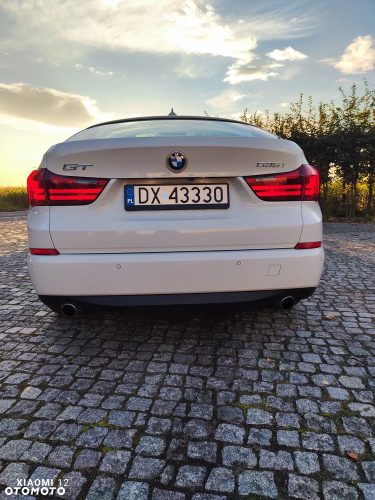 BMW 5GT - 7