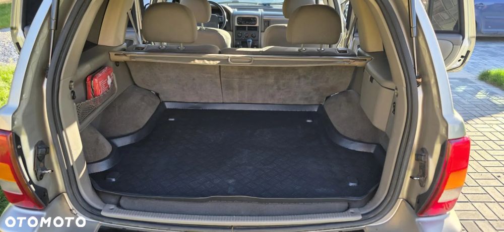 Jeep Grand Cherokee 4.0 Laredo - 7
