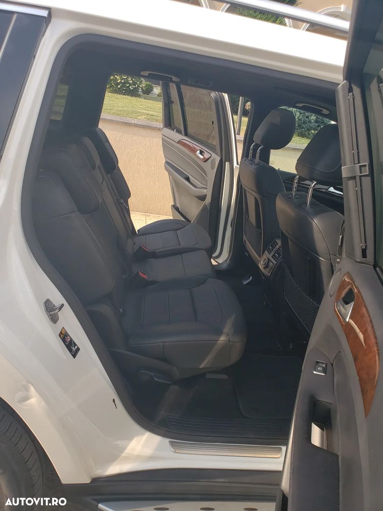 Mercedes-Benz GLS - 20