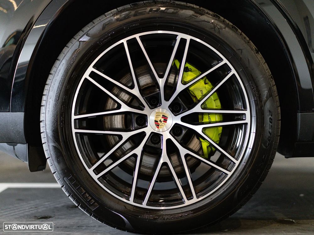 Porsche Cayenne E-Hybrid - 11