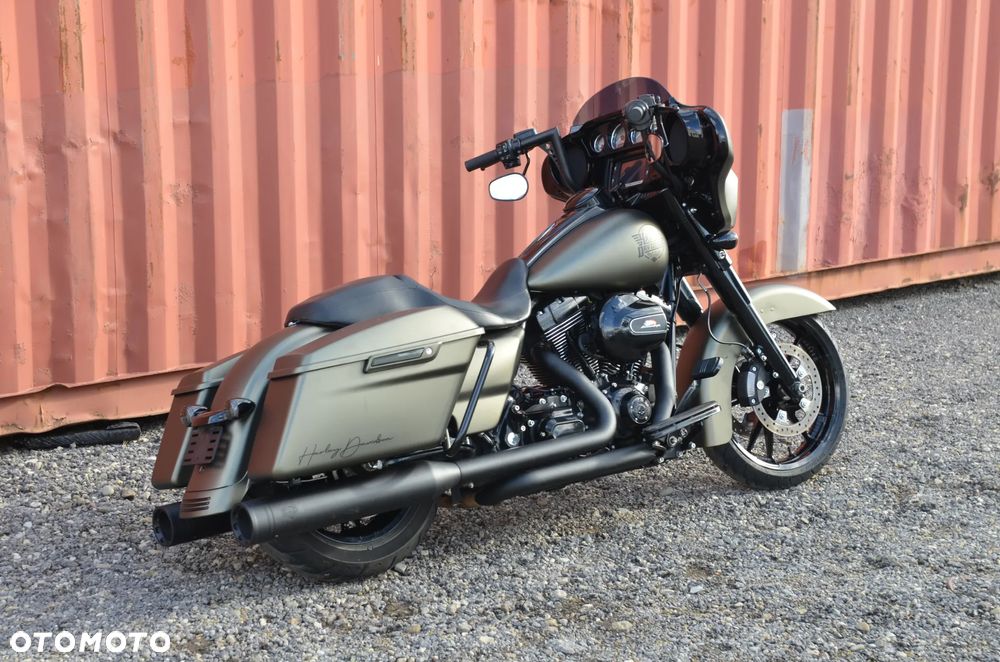 Harley-Davidson Touring Street Glide - 9