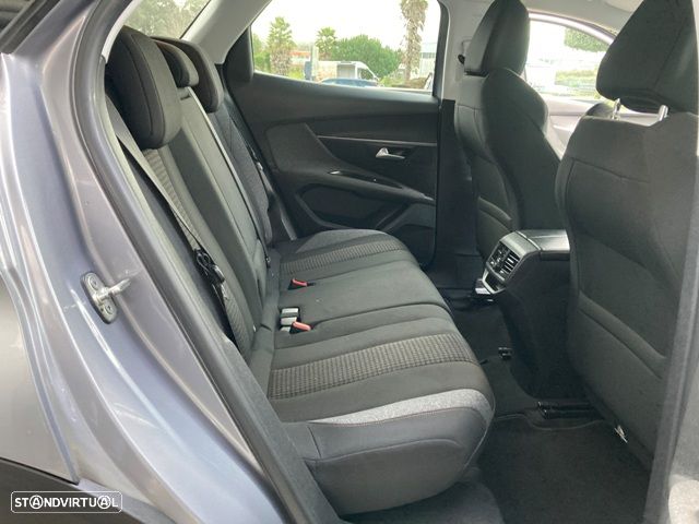 Peugeot 3008 1.5 BlueHDi Active - 31